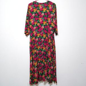 90's Geometric Print Maxi Dress by Bila main image 1
